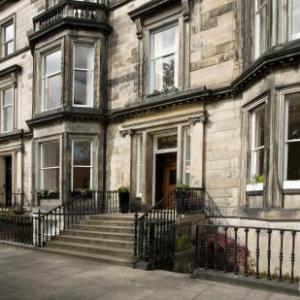Grosvenor Suites 