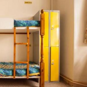 Castle Rock Hostel - Adults Only