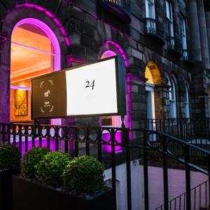24 Royal terrace 