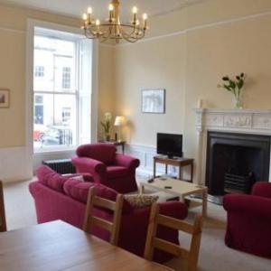 Traditional Georgian Flat in New Town
