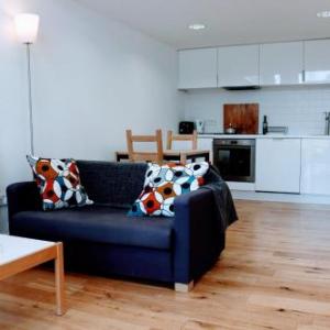 Penthouse in Edinburgh Sculpture Workshop Sleeps 2