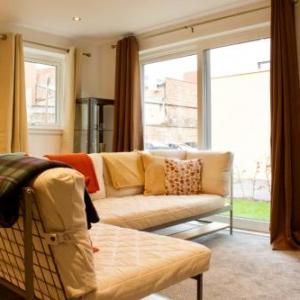 2 Bedroom Flat in Broughton Area Sleeps 4 Edinburgh 