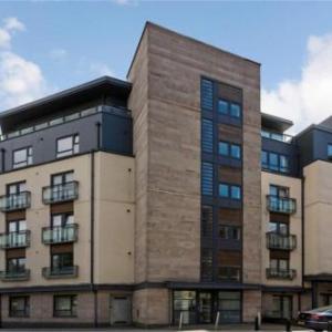 modern 2 Bedroom Property in Central Edinburgh 