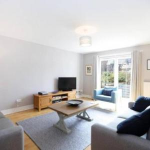 Bright and charming 2 bed in vibrant Leith Edinburgh 