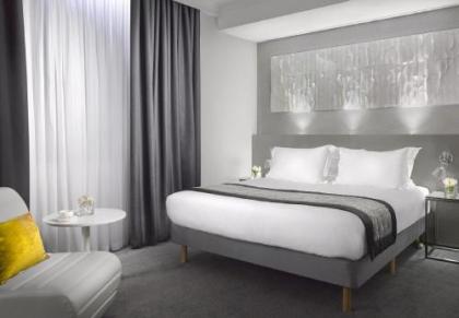 Radisson Blu Hotel Edinburgh City Centre - image 2