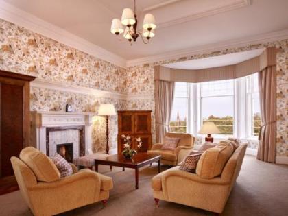 The Edinburgh Residence - image 10