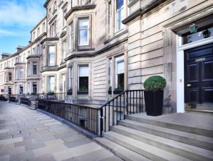 The Edinburgh Residence - image 15