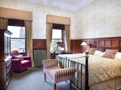 The Edinburgh Residence - image 6