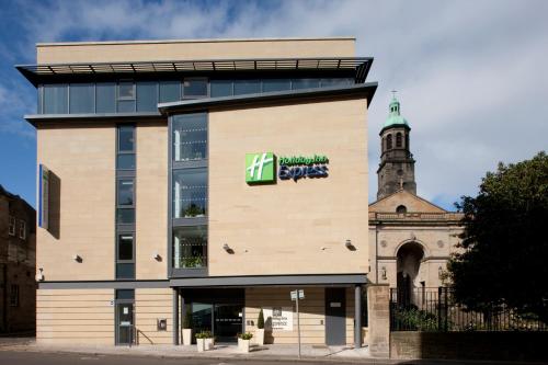 Holiday Inn Express Edinburgh – Royal Mile - main image