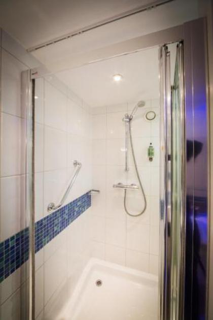 Holiday Inn Express Edinburgh – Royal Mile - image 18