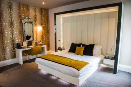 The Rutland Hotel & Apartments - image 1