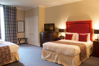 Royal Scots Club - image 12
