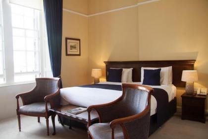 Royal Scots Club - image 6