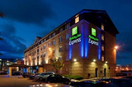 Holiday Inn Express Edinburgh - Leith Waterfront - image 8