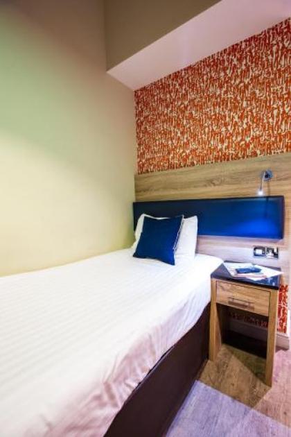 Cairn Hotel & Apartments - image 14