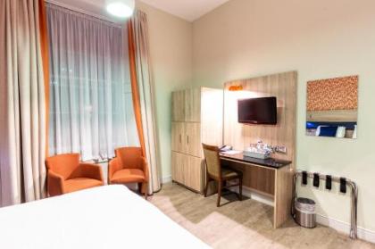 Cairn Hotel & Apartments - image 15