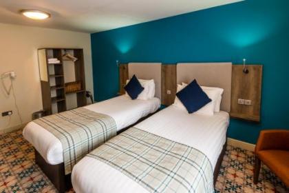Cairn Hotel & Apartments - image 8