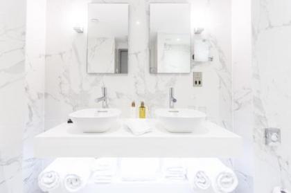 The Scotsman Hotel - image 2