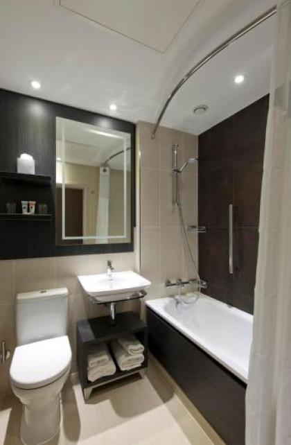 DoubleTree By Hilton Hotel Edinburgh City Centre - image 10