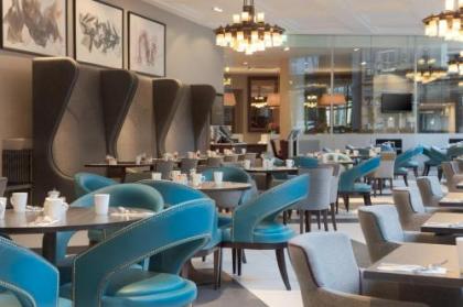 DoubleTree By Hilton Hotel Edinburgh City Centre - image 3