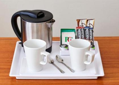 Holiday Inn Express Edinburgh City West - image 4