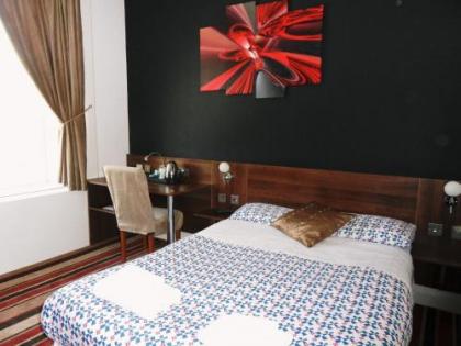 Blossom Guest House - image 14