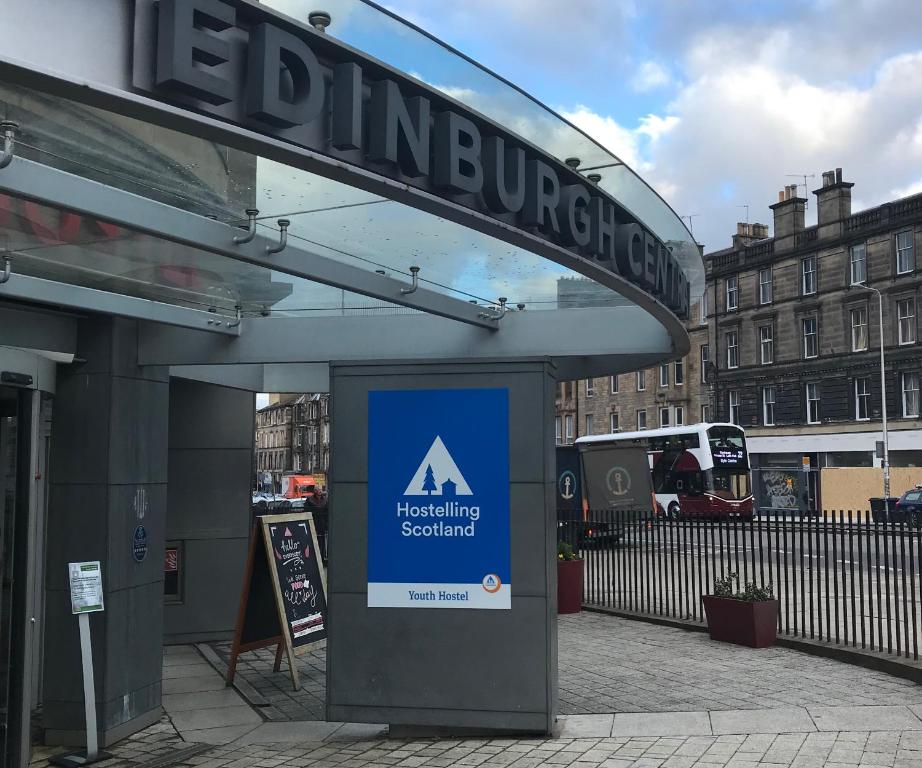 Edinburgh Central Accommodation - main image