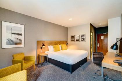 Apex Grassmarket Hotel - image 2
