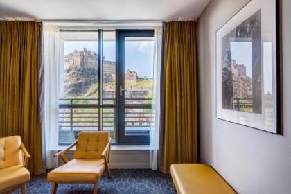 Apex Grassmarket Hotel - image 7
