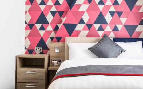 Cityroomz Edinburgh - main image