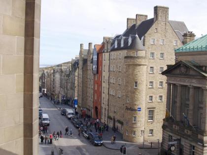 Royal Mile Mansions Apartment Edinburgh - image 19