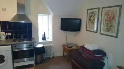 Royal Mile Budget Apartments - image 19
