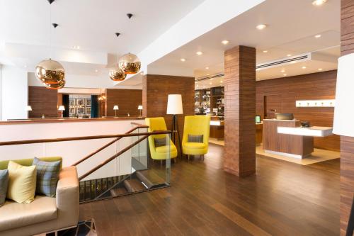 Courtyard by Marriott Edinburgh - image 2