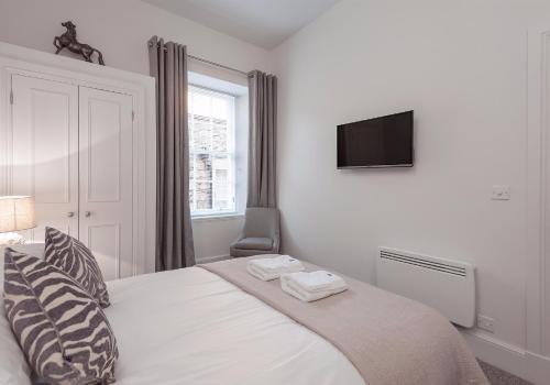 Castle Suite 2 Old Town - image 3