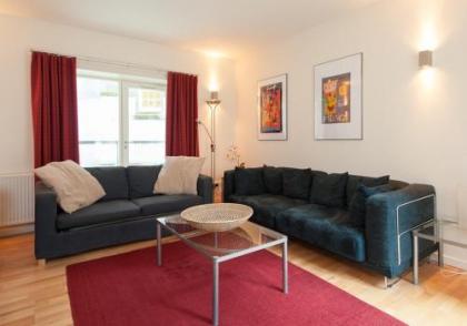 Edmonstone Suite Old Town - image 13