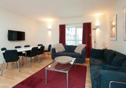 Edmonstone Suite Old Town - image 9