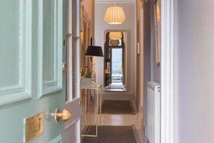 Dean Terrace Apartment - image 2