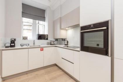 Destiny Scotland - Chisholm Hunter Suites - image 19