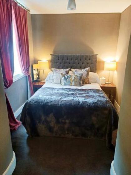 Six Brunton Place - image 3