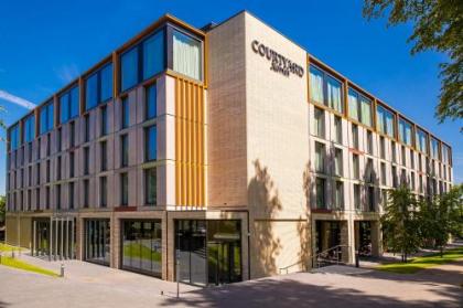 Courtyard by Marriott Edinburgh West - image 1