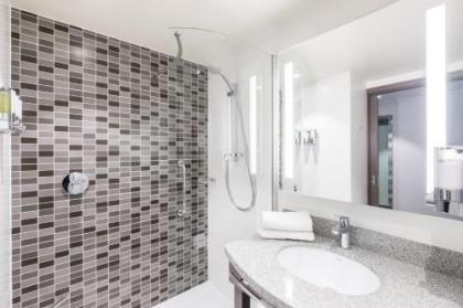 Hampton By Hilton Edinburgh West End - image 19