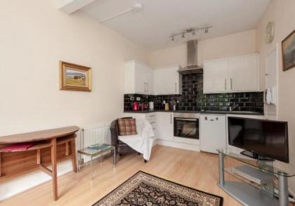 The Portsburgh Square Residence - image 10