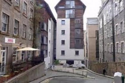 2 Bedroom Apartment off Royal Mile Accommodates 6 - image 8