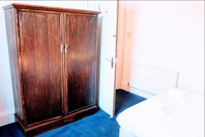 Traditional Apartment oer the Meadows - image 15