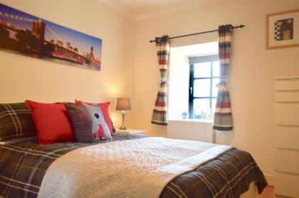 2 Bedroom Apartment In Converted Church - image 12