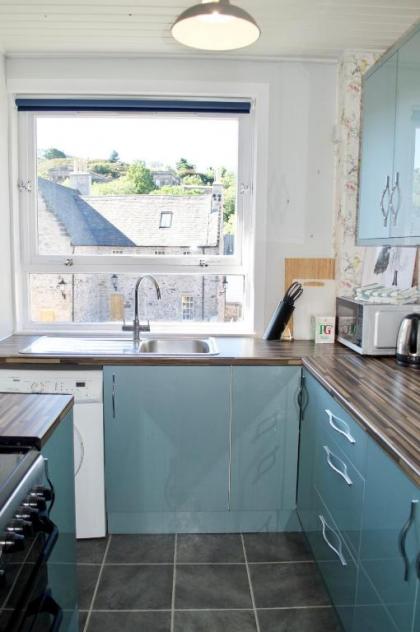 Extremely Central And Spacious Flat - image 4