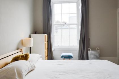 Beautiful 1 Bedroom Apartment in Stockbridge - image 14