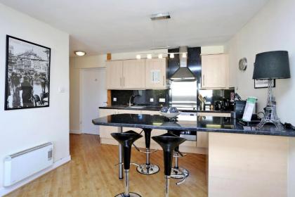 West Bow - Comfy 2 bed on West Bow overlooking Grassmarket - image 10