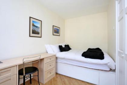 West Bow - Comfy 2 bed on West Bow overlooking Grassmarket - image 20