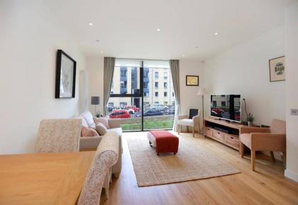 Luxurious central 1 bed in Quartermile - parking - image 4